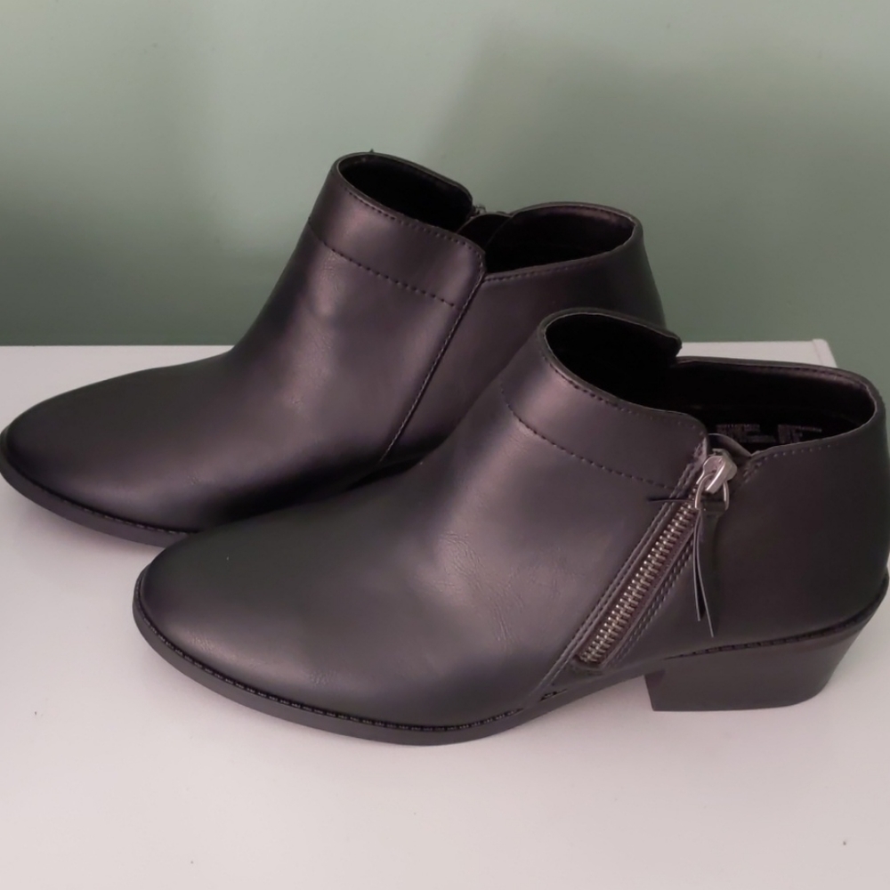 Women's boots